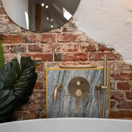 Turgaus Self Check-in Old Town Appart hôtel