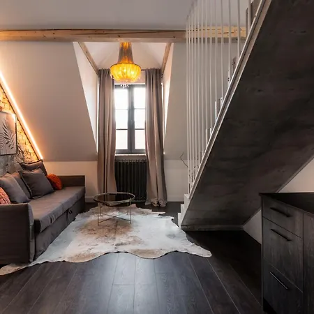 Turgaus Self Check-in Old Town Aparthotel