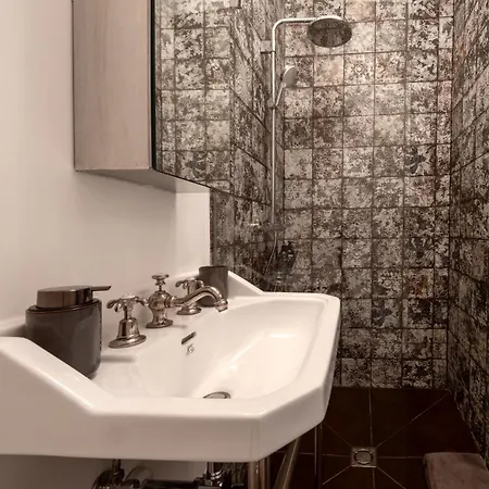 Aparthotel Turgaus Self Check-in Old Town 3*