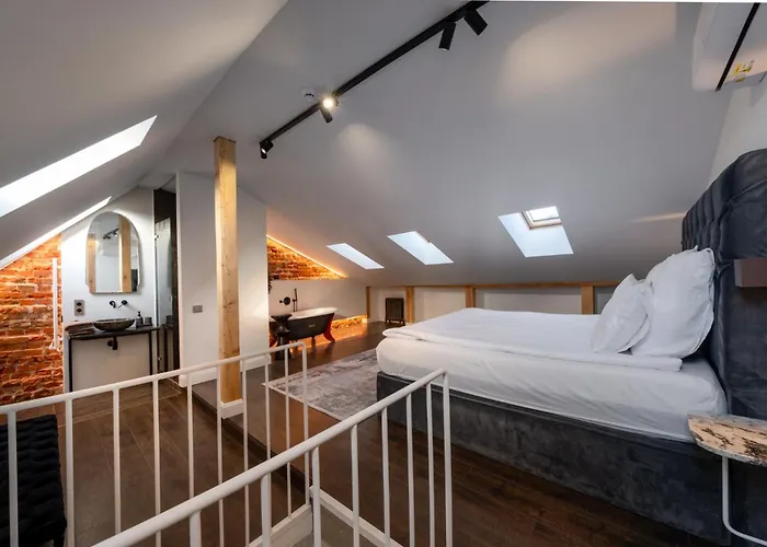 Turgaus Self Check-in Old Town